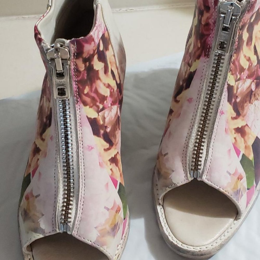 Diesel Floral Abstract Bootie With Peek Open Toe EU 37 / US 6